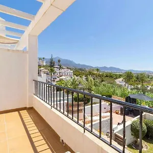 Tropicana Townhouse, 2 Bedroom Next To The Pool Apartamento